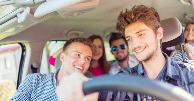 Teen driver with car full of kids